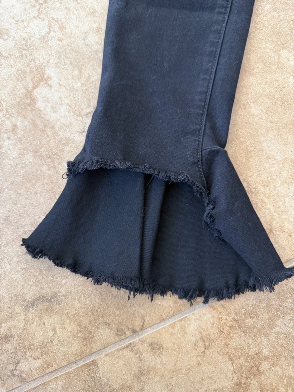Sam Edelman, The Stiletto, high rise, skinny Black flaired ankle jean, size 27 - Picture 4 of 6